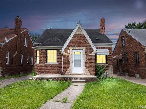 11110 Wayburn Street, Detroit, MI 48224