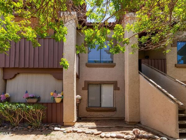 3102 E CLARENDON Avenue, Unit 209, Phoenix, AZ 85016