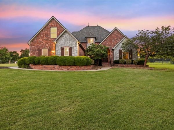 10849 Rosehaven Lane, Bentonville, AR 72712