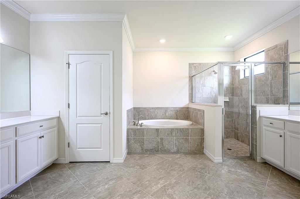 4604 Abaca Cir, Naples, FL 34119 Photo