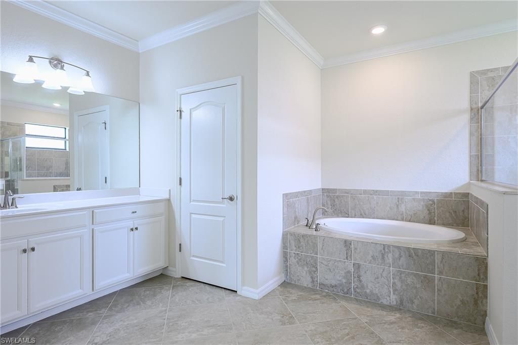 4604 Abaca Cir, Naples, FL 34119 Photo