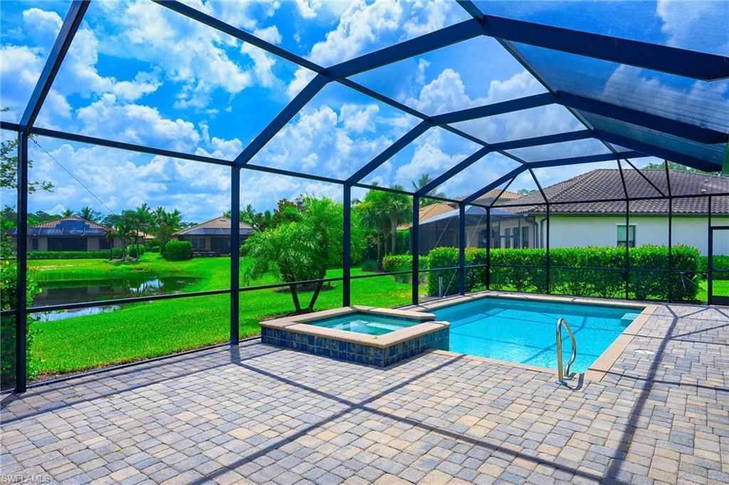 4604 Abaca Cir, Naples, FL 34119 Photo