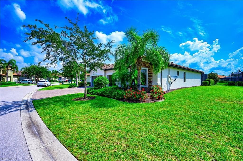 4604 Abaca Cir, Naples, FL 34119 Photo