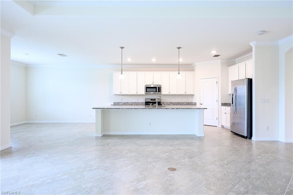 4604 Abaca Cir, Naples, FL 34119 Photo