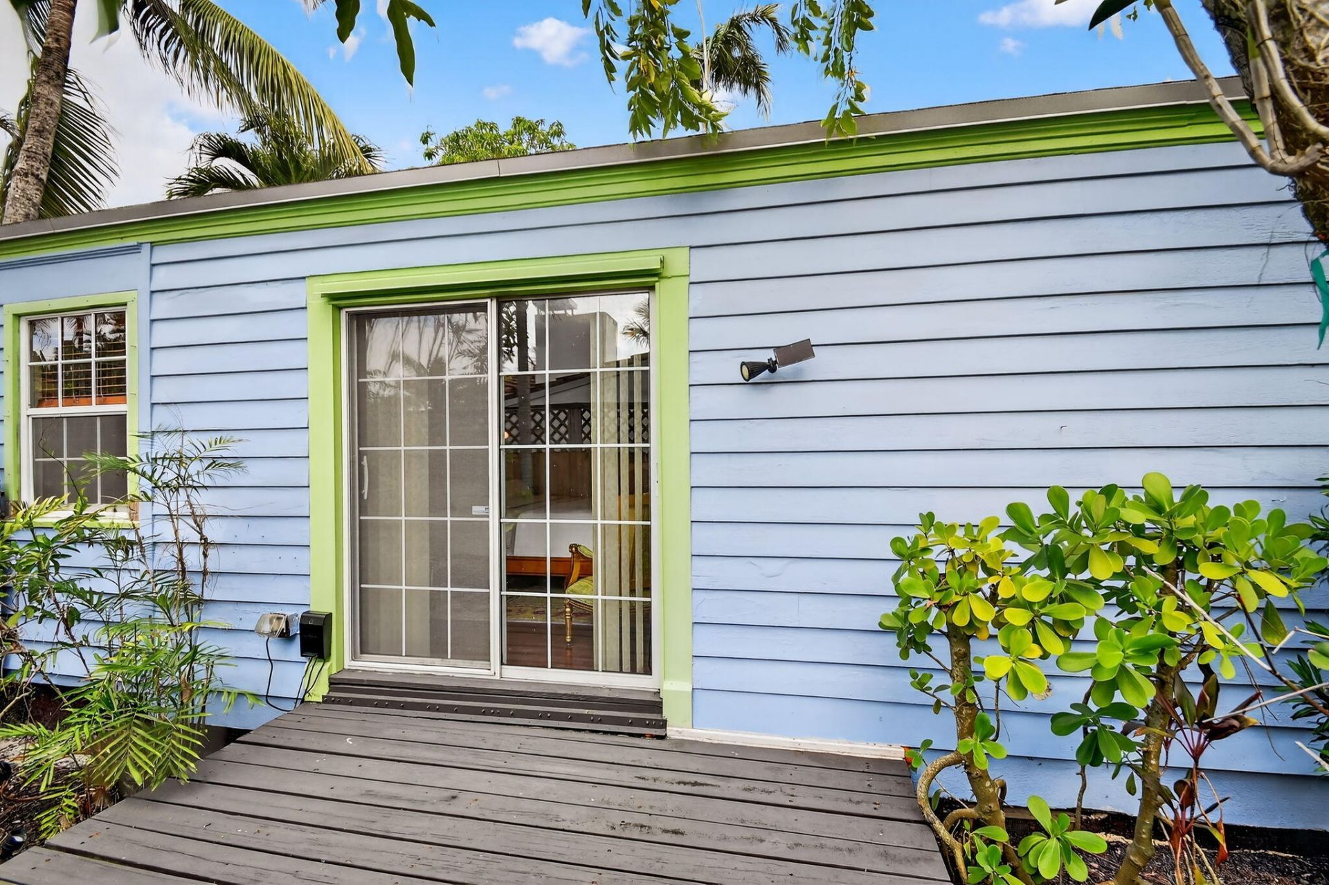 523 31st Street, West Palm Beach, FL 33407 Photo