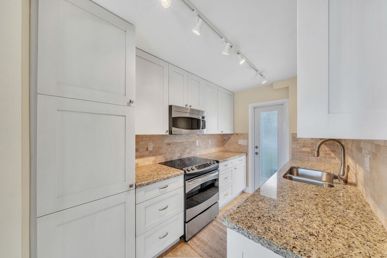 1221 Hillsboro Mile, Unit 42b, Hillsboro Beach, FL 33062 Photo