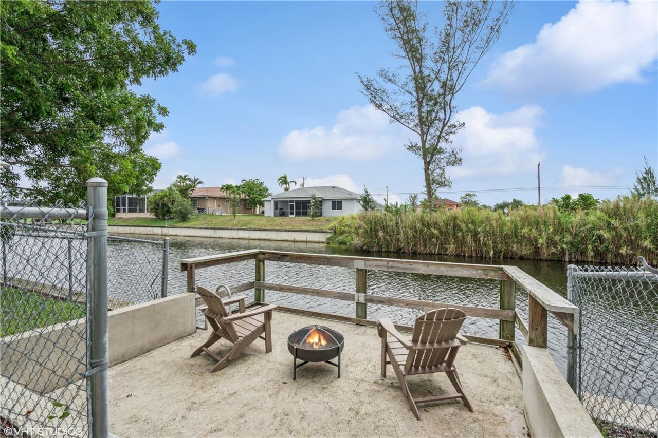 2221 SW 8th Court, Cape Coral, FL 33991 Photo