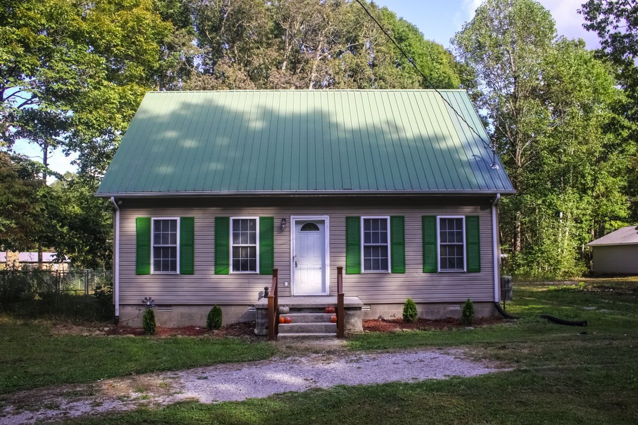 1255 Washington St, Sparta, TN 38583 Main Photo