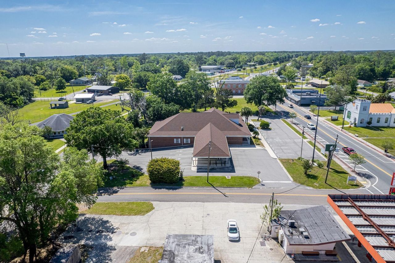 300 W Main Street, Lake Butler, FL 32054 Photo