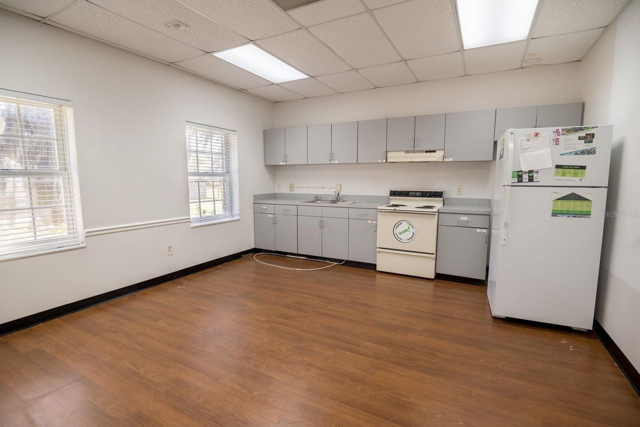 300 W Main Street, Lake Butler, FL 32054 Photo