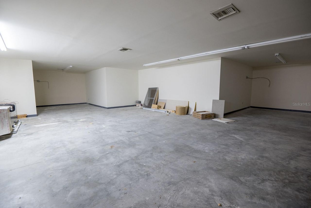 300 W Main Street, Lake Butler, FL 32054 Photo