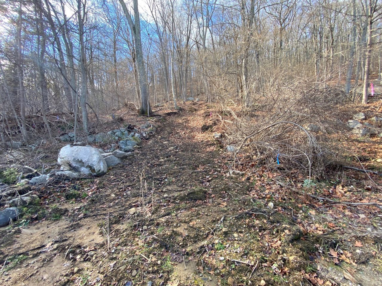15a Mountainville, Danbury, CT 06810 Main Photo