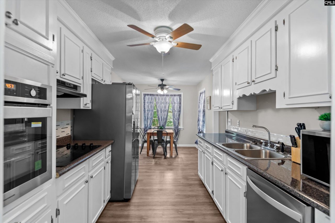 136 Sonning Road Photo 11