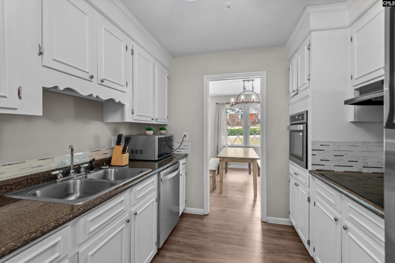 136 Sonning Road Photo 12