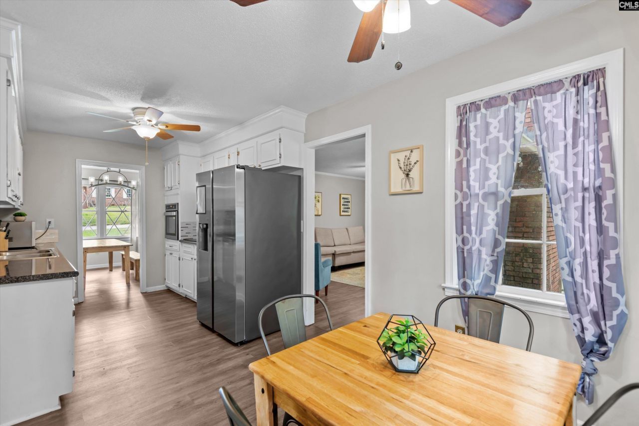 136 Sonning Road Photo 14