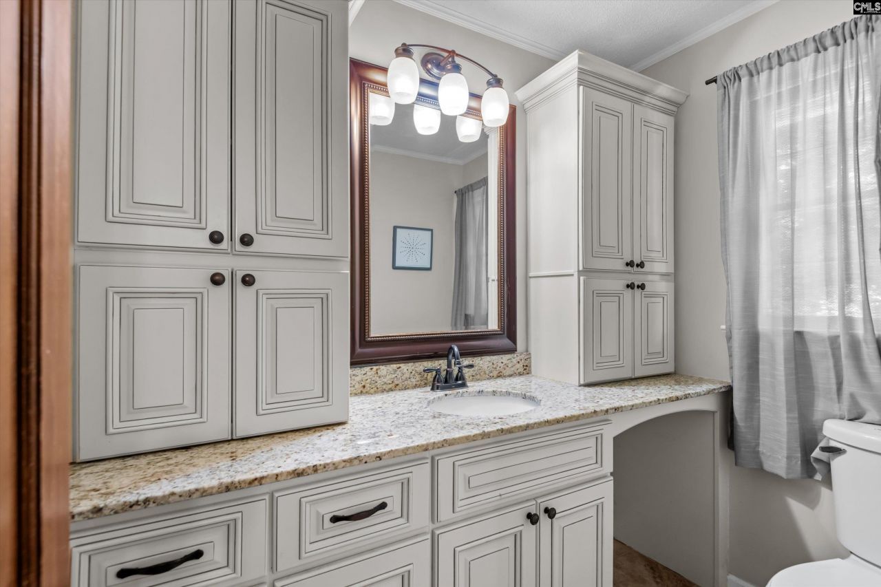 136 Sonning Road Photo 22