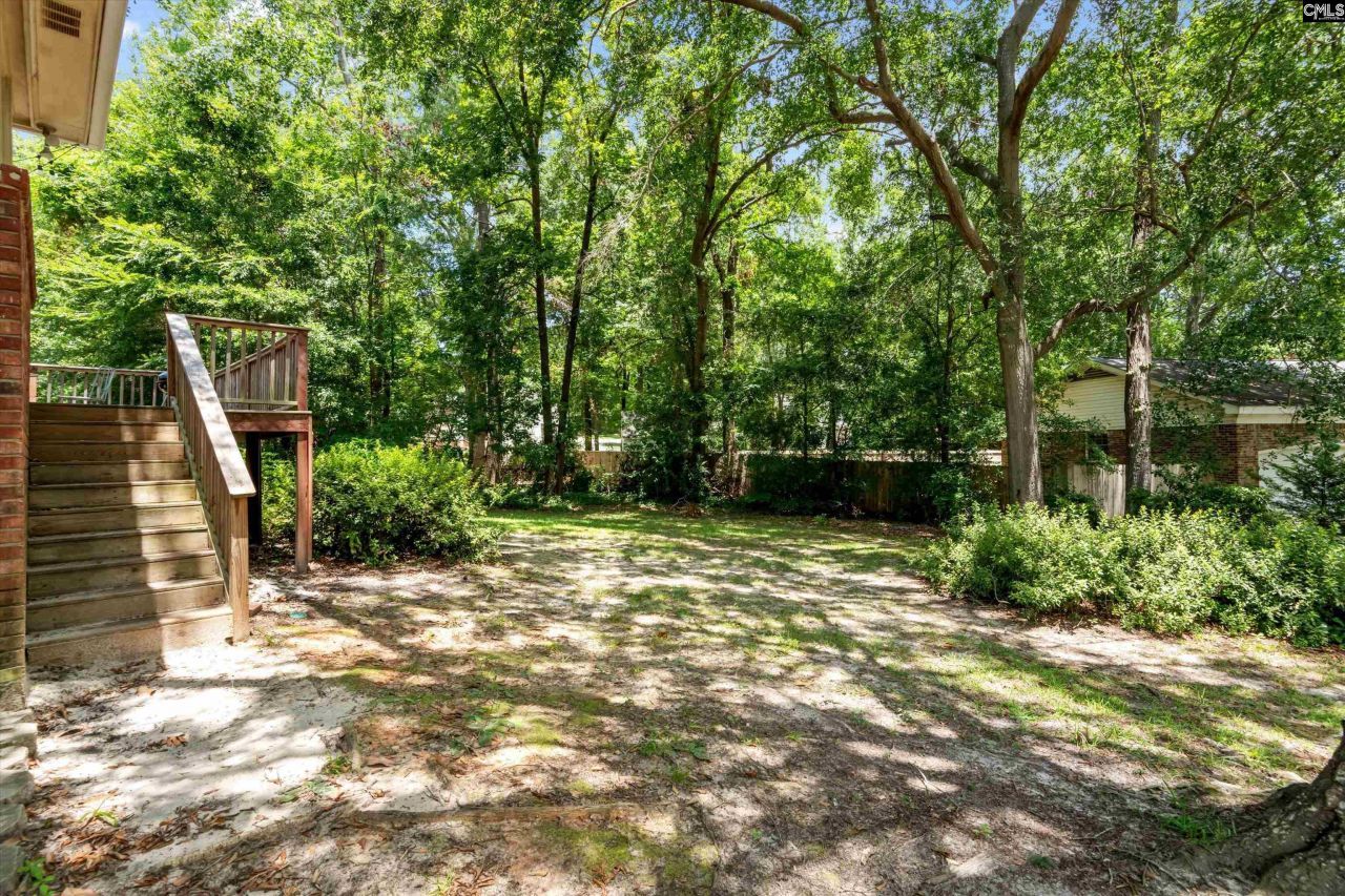 136 Sonning Road Photo 29