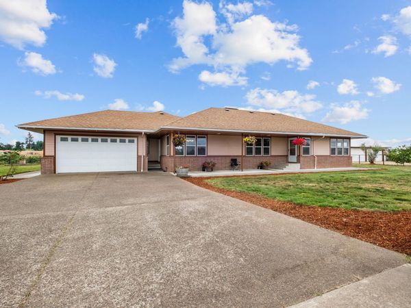 8758 Stayton Road SE, Turner, OR 97392