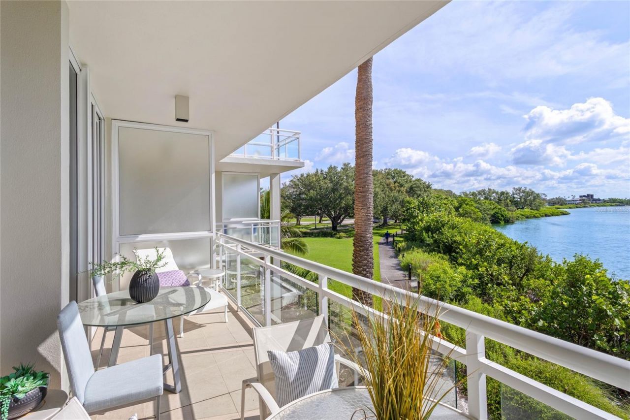 225 Sands Point Road, Unit 6103, Longboat Key, FL 34228 Photo