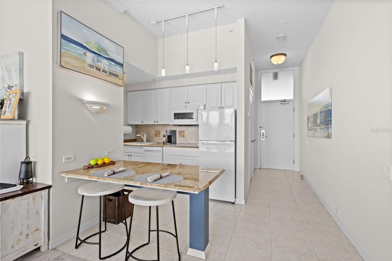 225 Sands Point Road, Unit 6103, Longboat Key, FL 34228 Photo