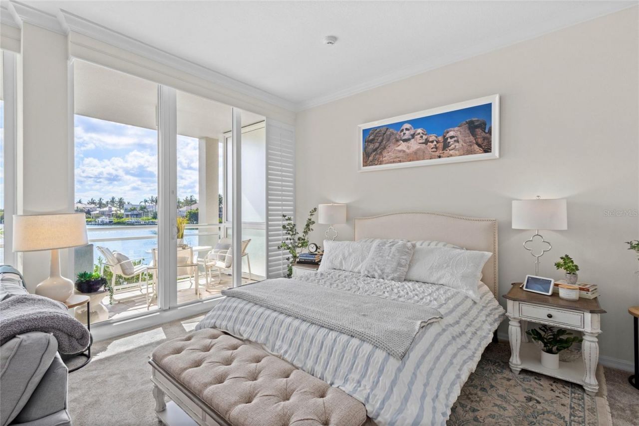 225 Sands Point Road, Unit 6103, Longboat Key, FL 34228 Photo