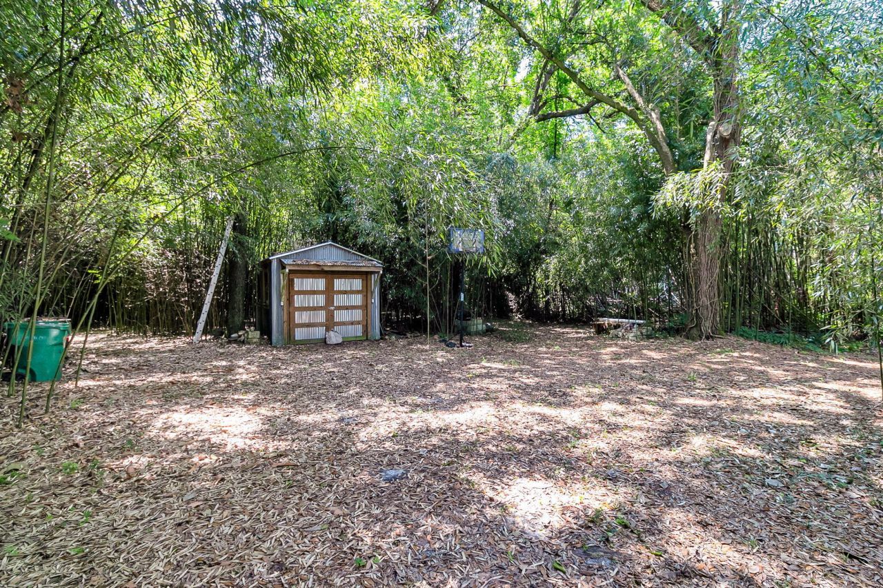 500 N Parler Avenue Photo 19