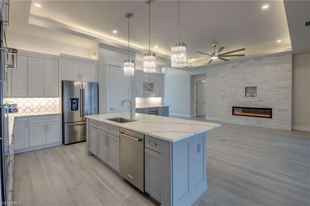 4241 NW 26th St, Cape Coral, FL 33993 Photo