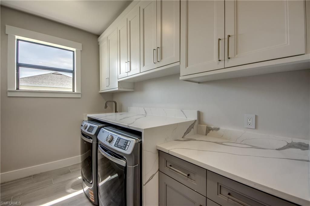 4241 NW 26th St, Cape Coral, FL 33993 Photo