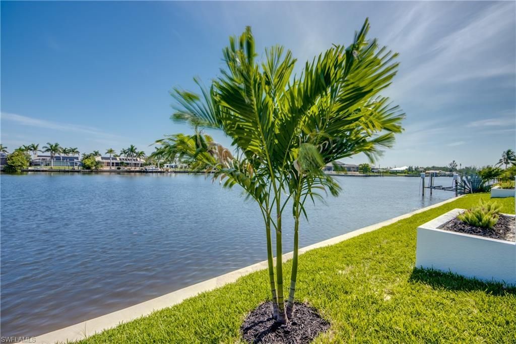 4241 NW 26th St, Cape Coral, FL 33993 Photo