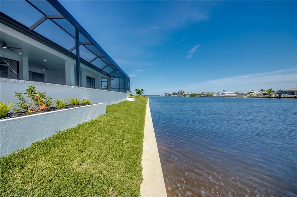 4241 NW 26th St, Cape Coral, FL 33993 Photo