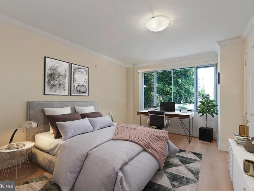 1330 New Hampshire Avenue Nw, Unit 215, Washington, DC 20036 Main Photo