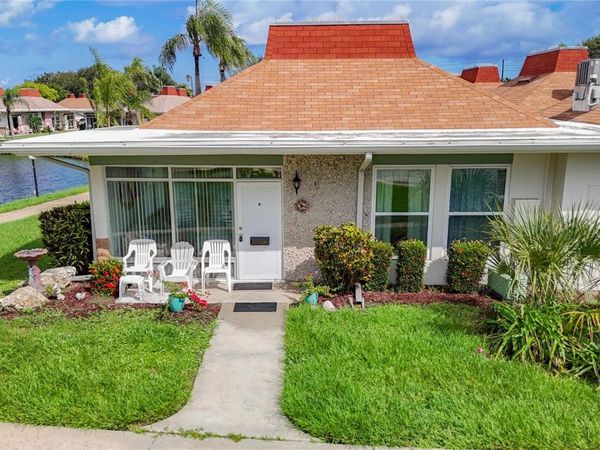 4360 TAHITIAN GARDENS CIRCLE, Unit H, HOLIDAY, FL 34691