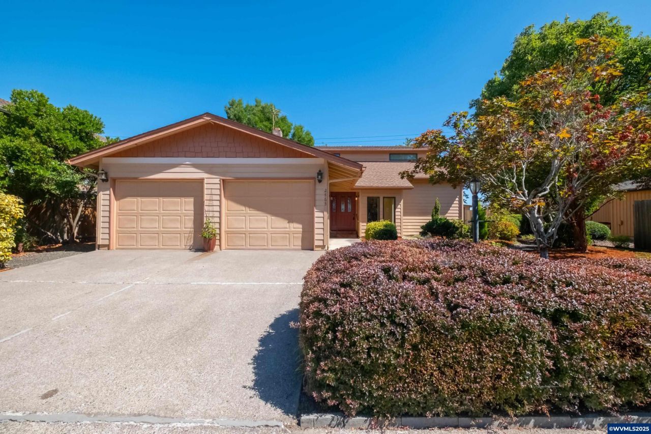 2465 40th Av Se, Albany, OR 97322 Main Photo