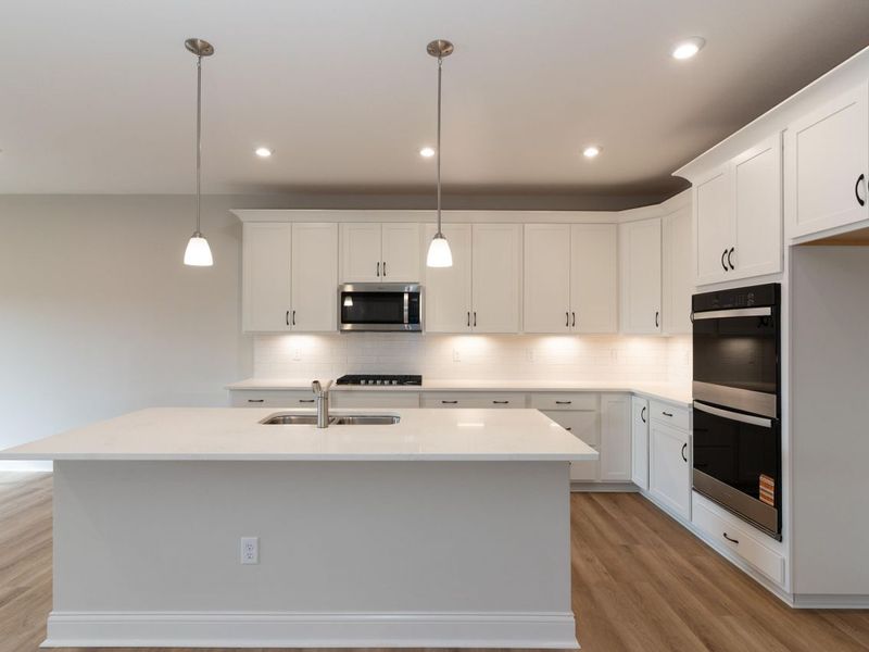 821 Amesbury Drive, Florence, KY 41042 Photo 10