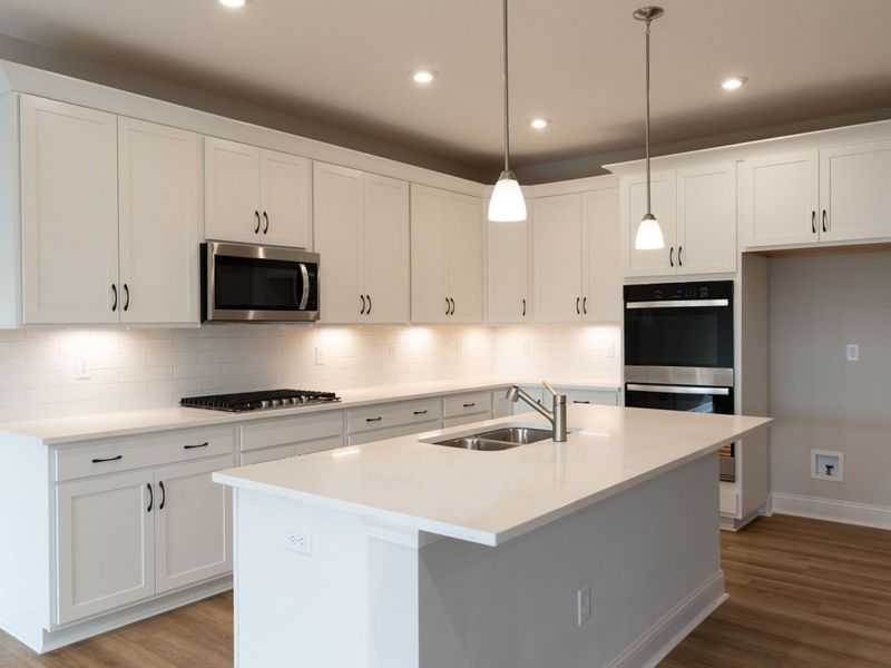 821 Amesbury Drive, Florence, KY 41042 Photo 7