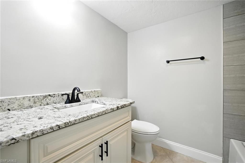 16001 Dublin Cir, Unit 103, Fort Myers, FL 33908 Photo