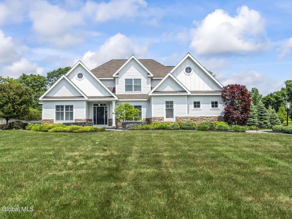 23 Steeple View Drive, Loudonville, NY 12211