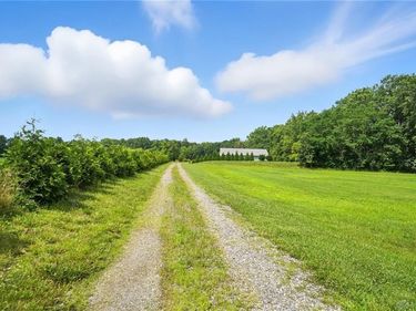 6845 Cozaddale Road, Goshen, OH 45122