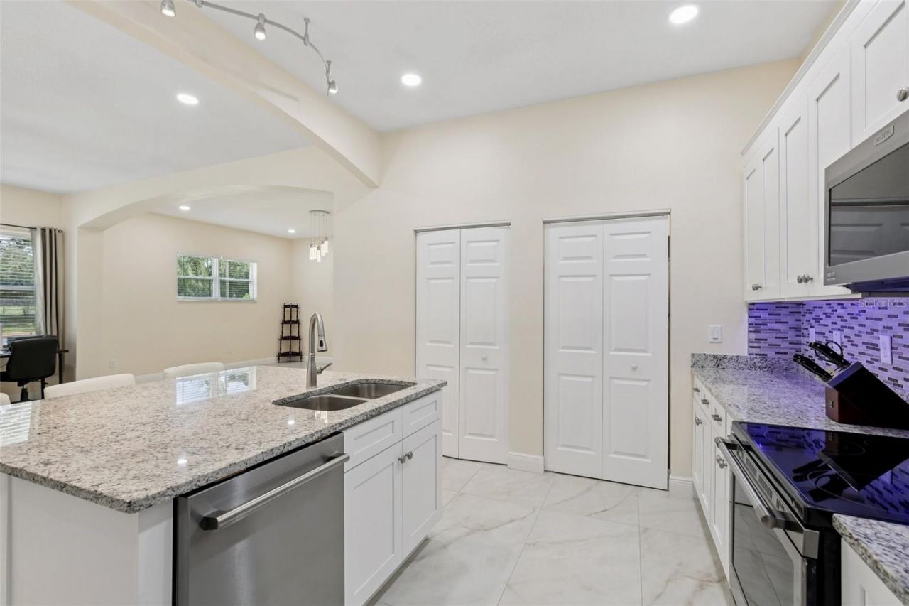 33433 Loop Court, Webster, FL 33597 Photo