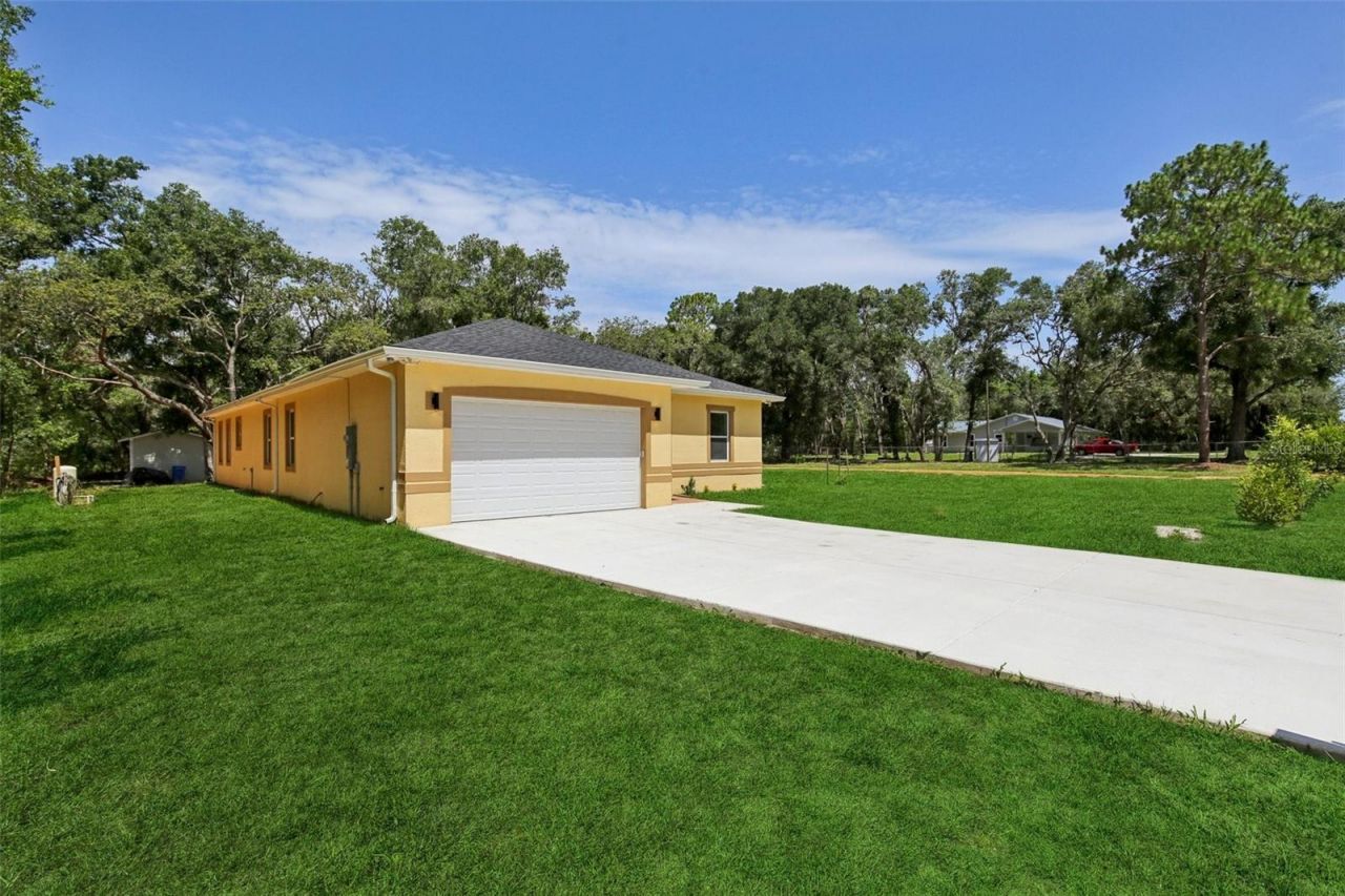 33433 Loop Court, Webster, FL 33597 Photo