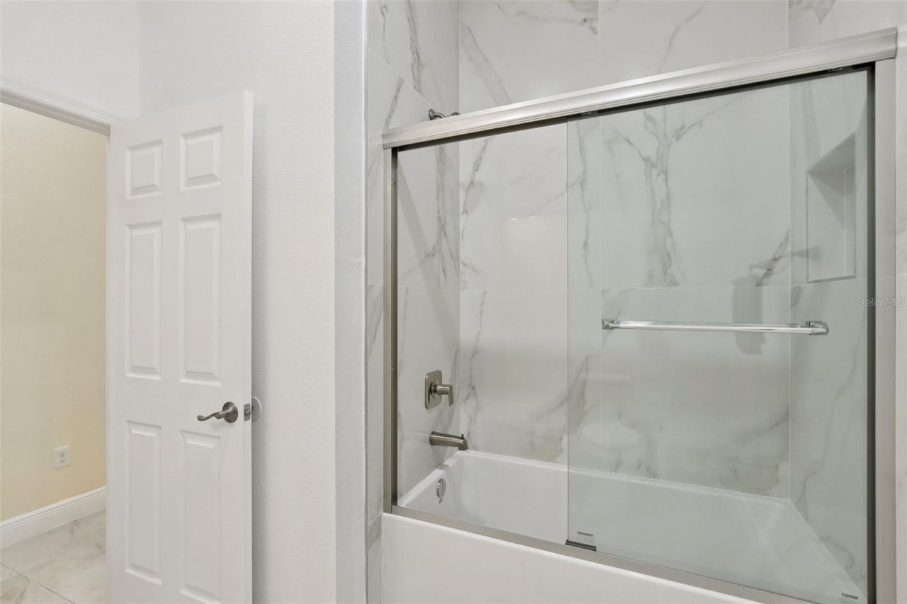 33433 Loop Court, Webster, FL 33597 Photo