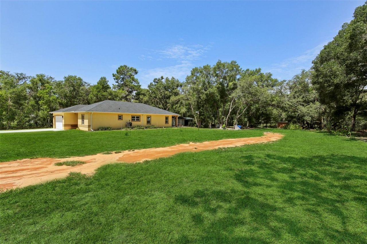 33433 Loop Court, Webster, FL 33597 Photo