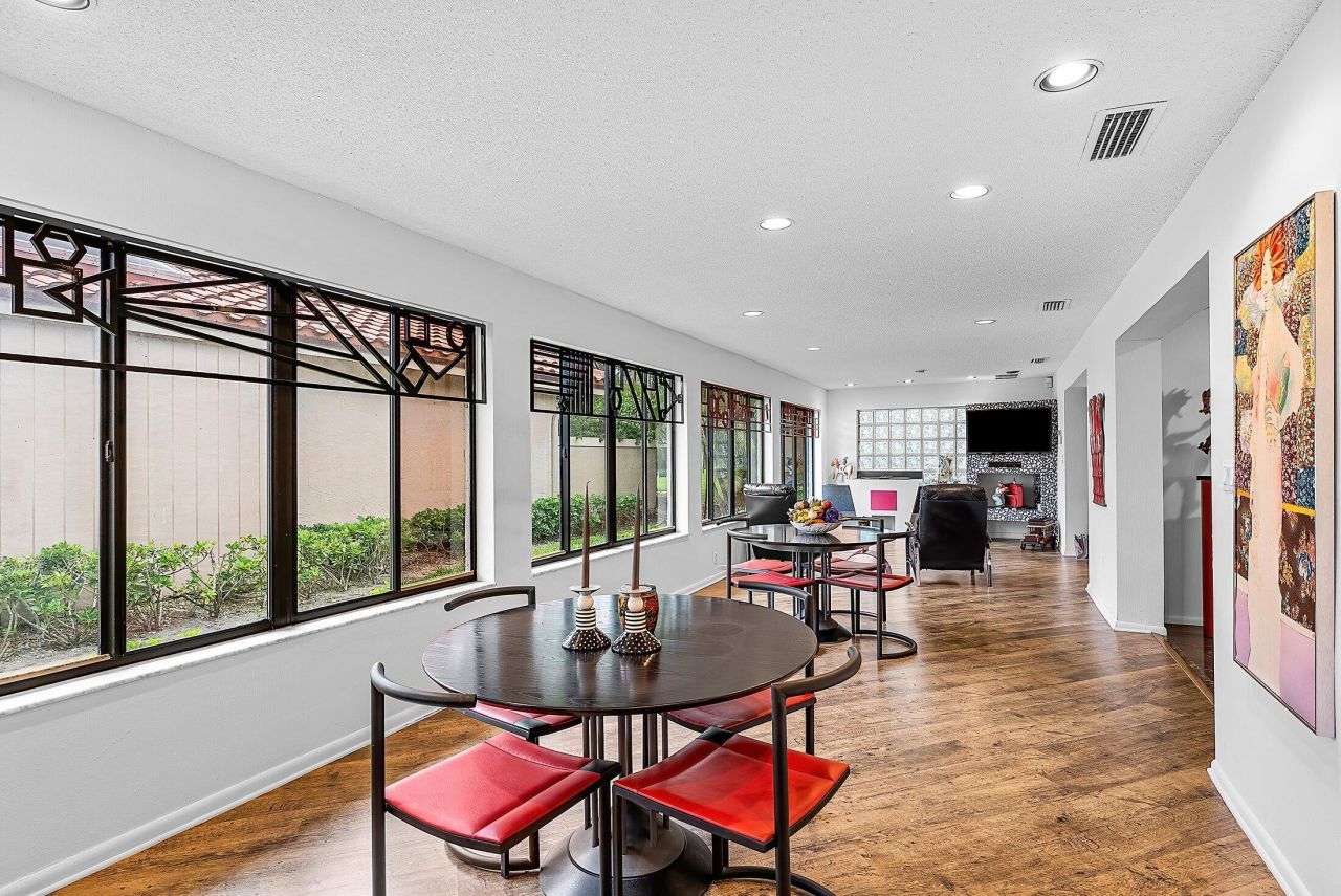 14 Oaks Lane, Boynton Beach, FL 33436 Photo