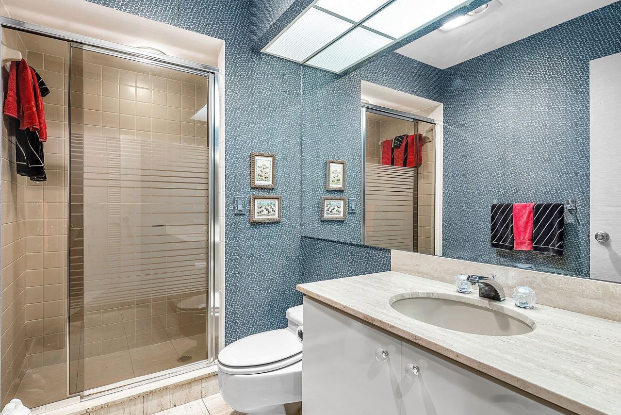 14 Oaks Lane, Boynton Beach, FL 33436 Photo