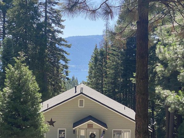 611 E Burnt Cedar Road, Lake Almanor, CA 96137
