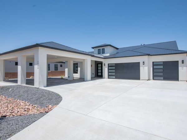 1709 22ND Avenue SE, Rio Rancho, NM 87124