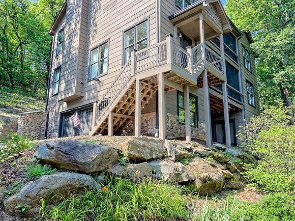 295 Tallulah View, Tallulah Falls, GA 30573