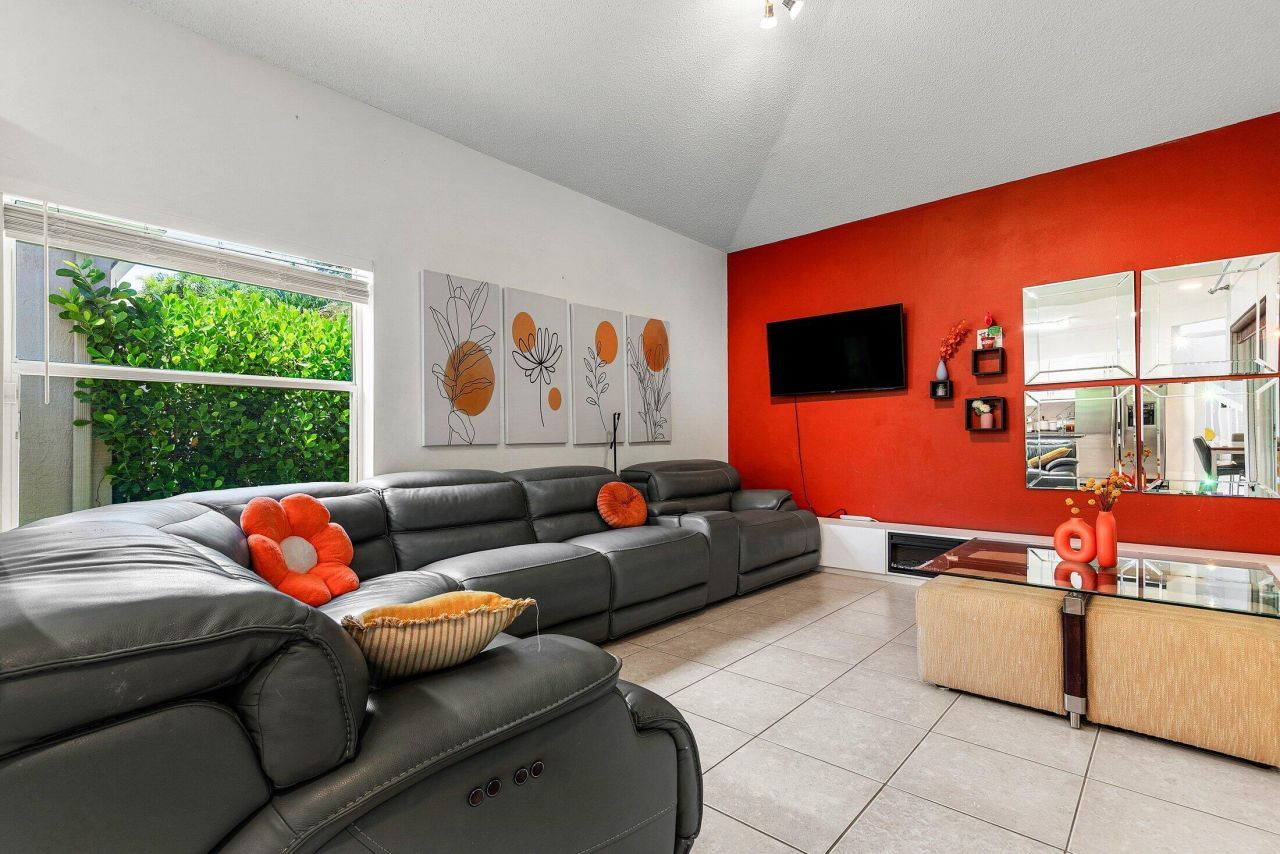 4074 NW 62nd Drive, Coconut Creek, FL 33073 Photo