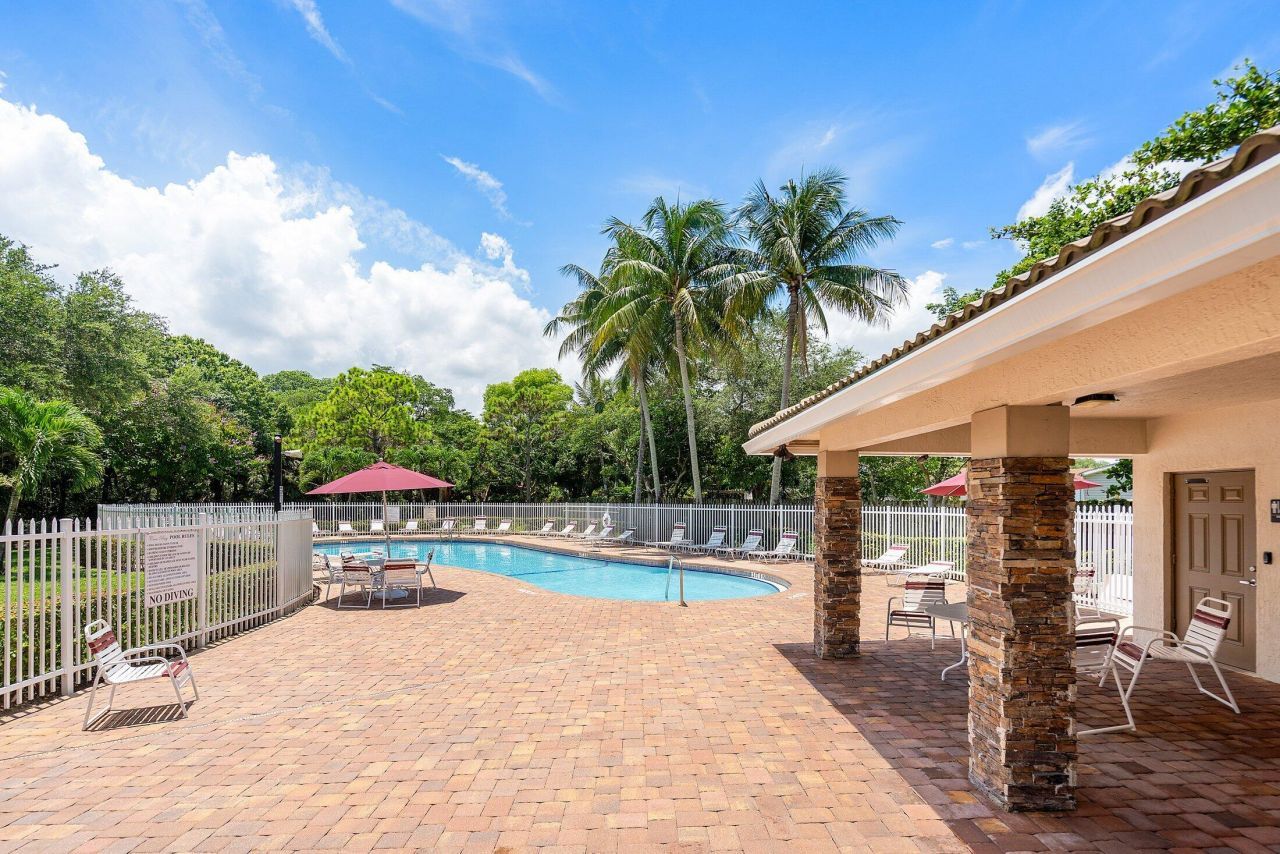 4074 NW 62nd Drive, Coconut Creek, FL 33073 Photo