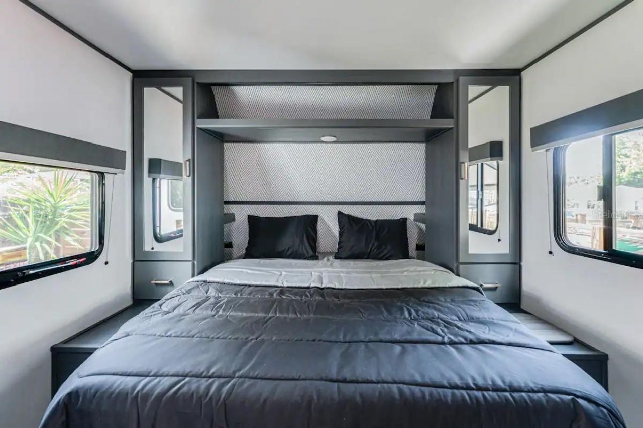 3320 18th Street N, Saint Petersburg, FL 33713 Photo